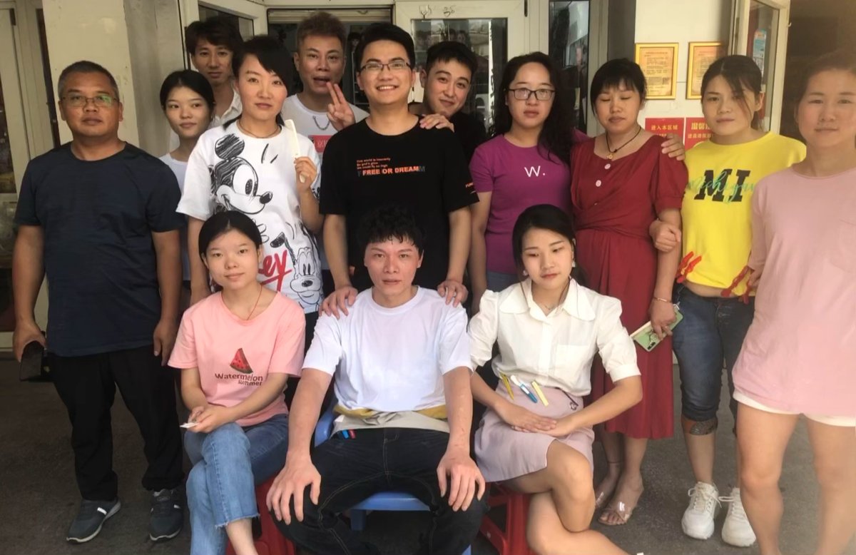老师一对一技术指导实拍